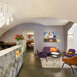 Boutique Dom - & 4* Graz